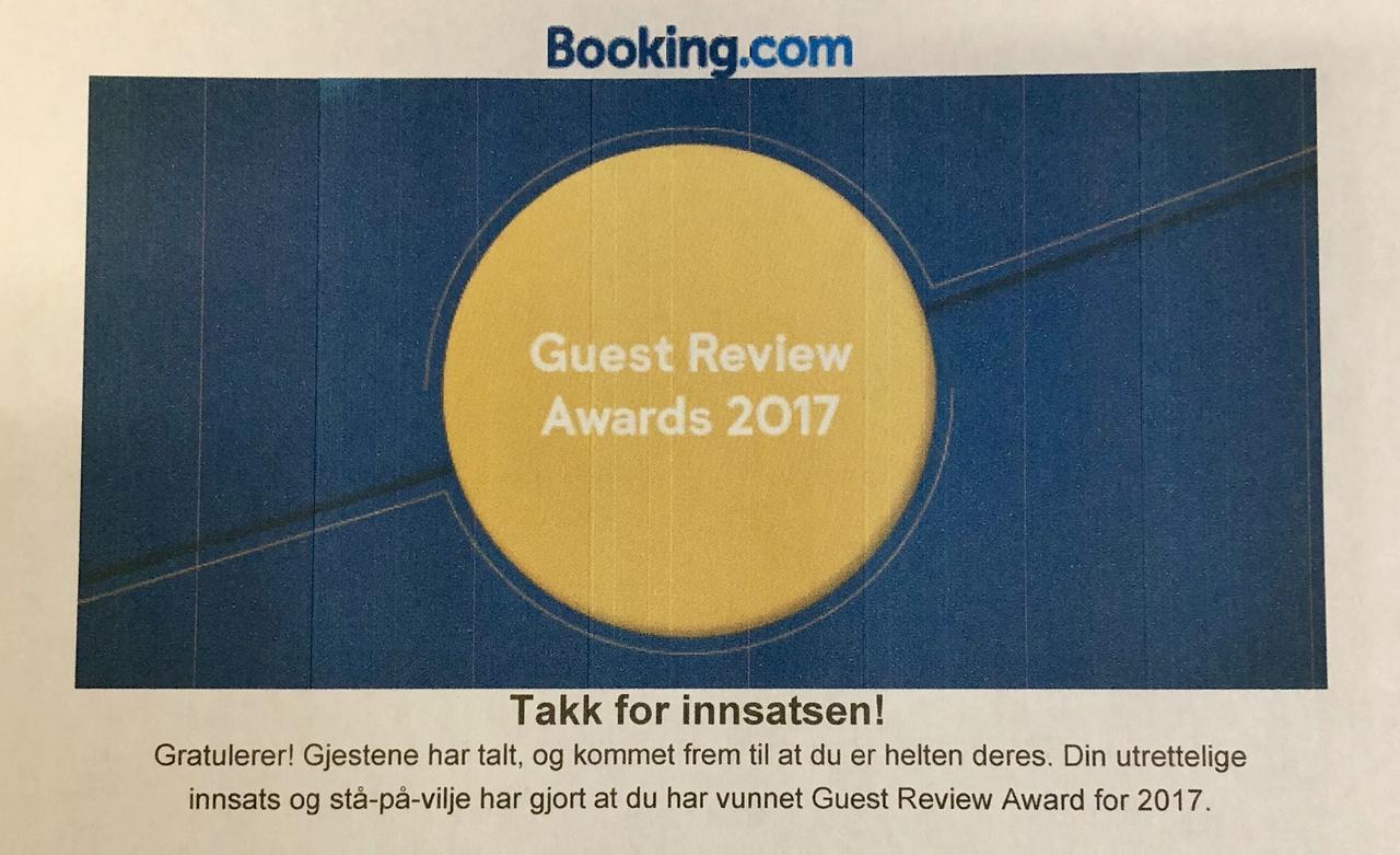 Vinstra Hostel Eksteriør billede