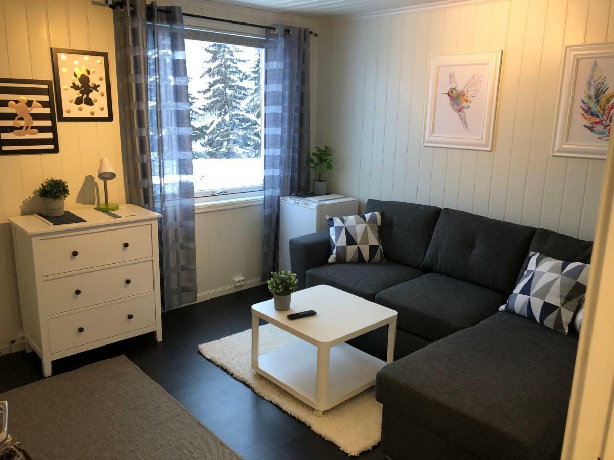 Vinstra Hostel Eksteriør billede